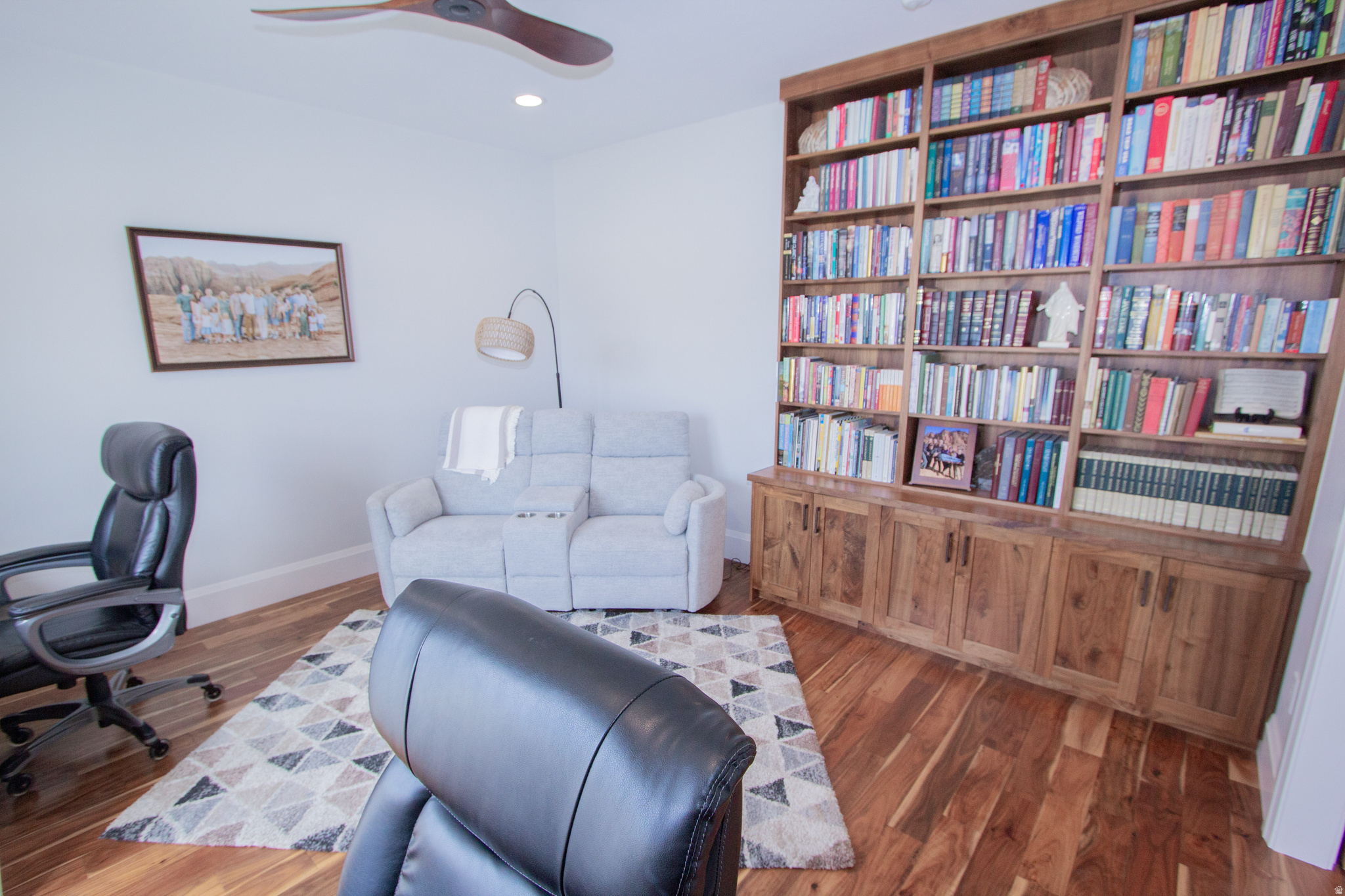 HAWK CREST - Residential