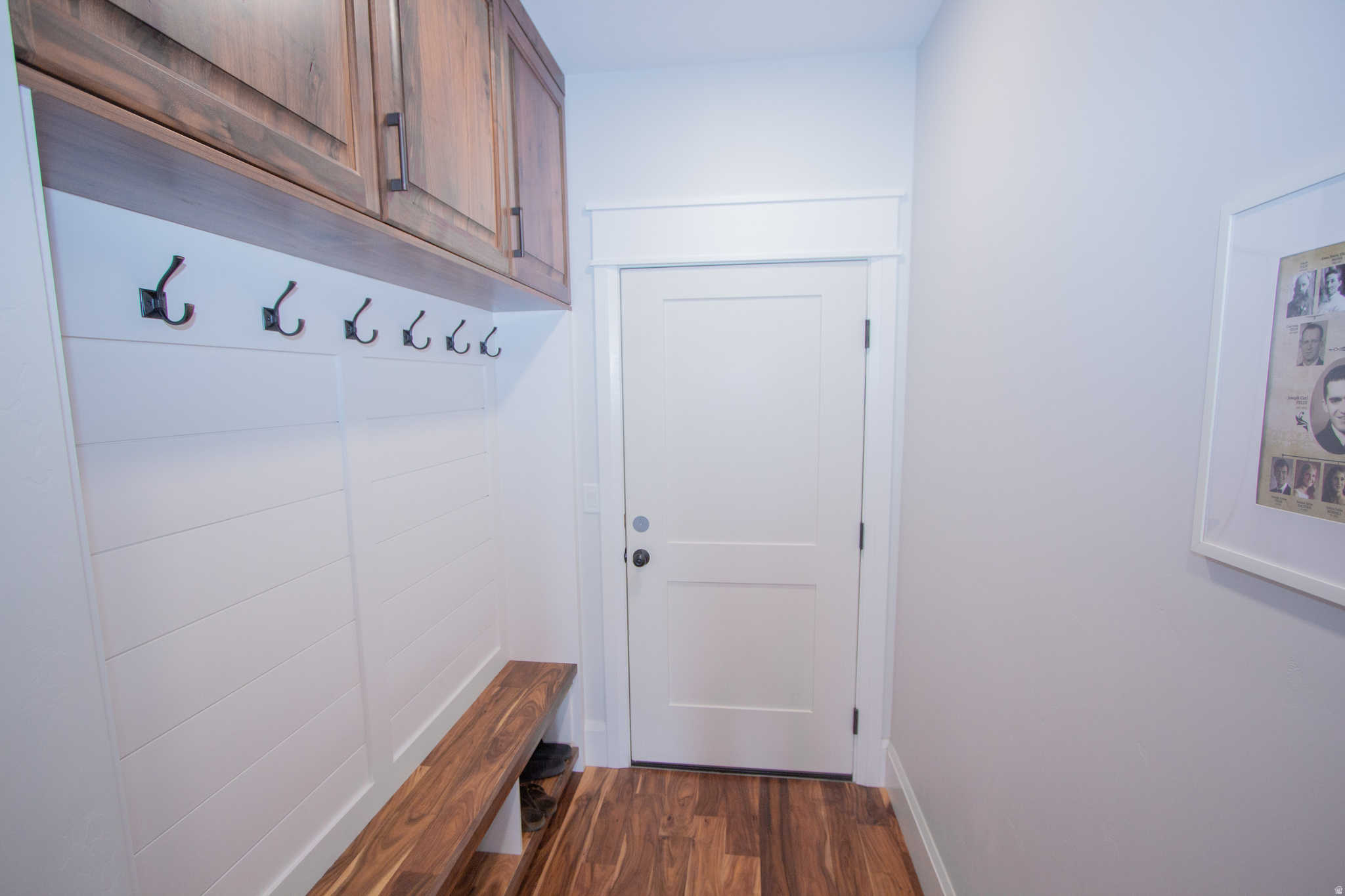 HAWK CREST - Residential