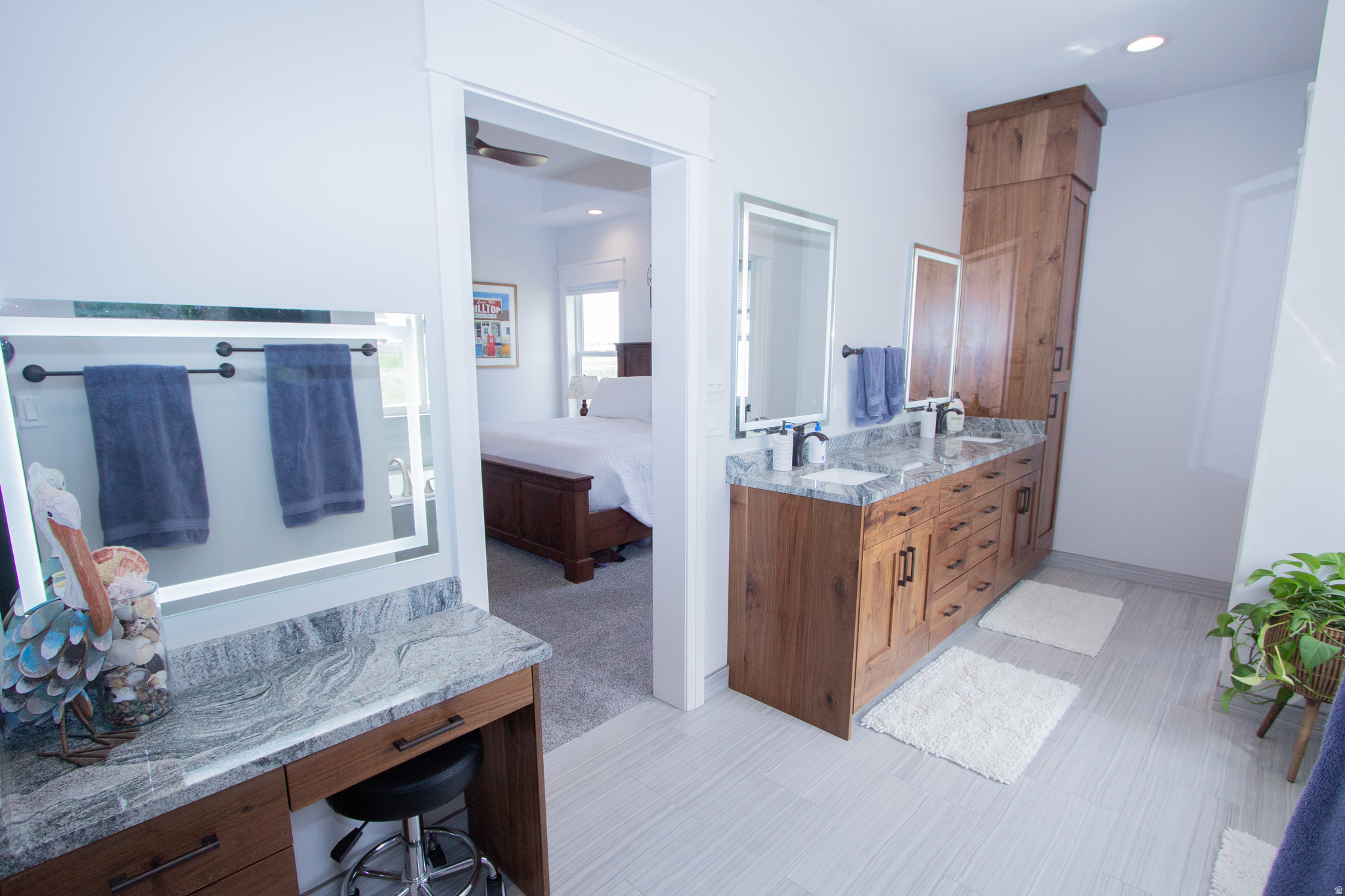 HAWK CREST - Residential