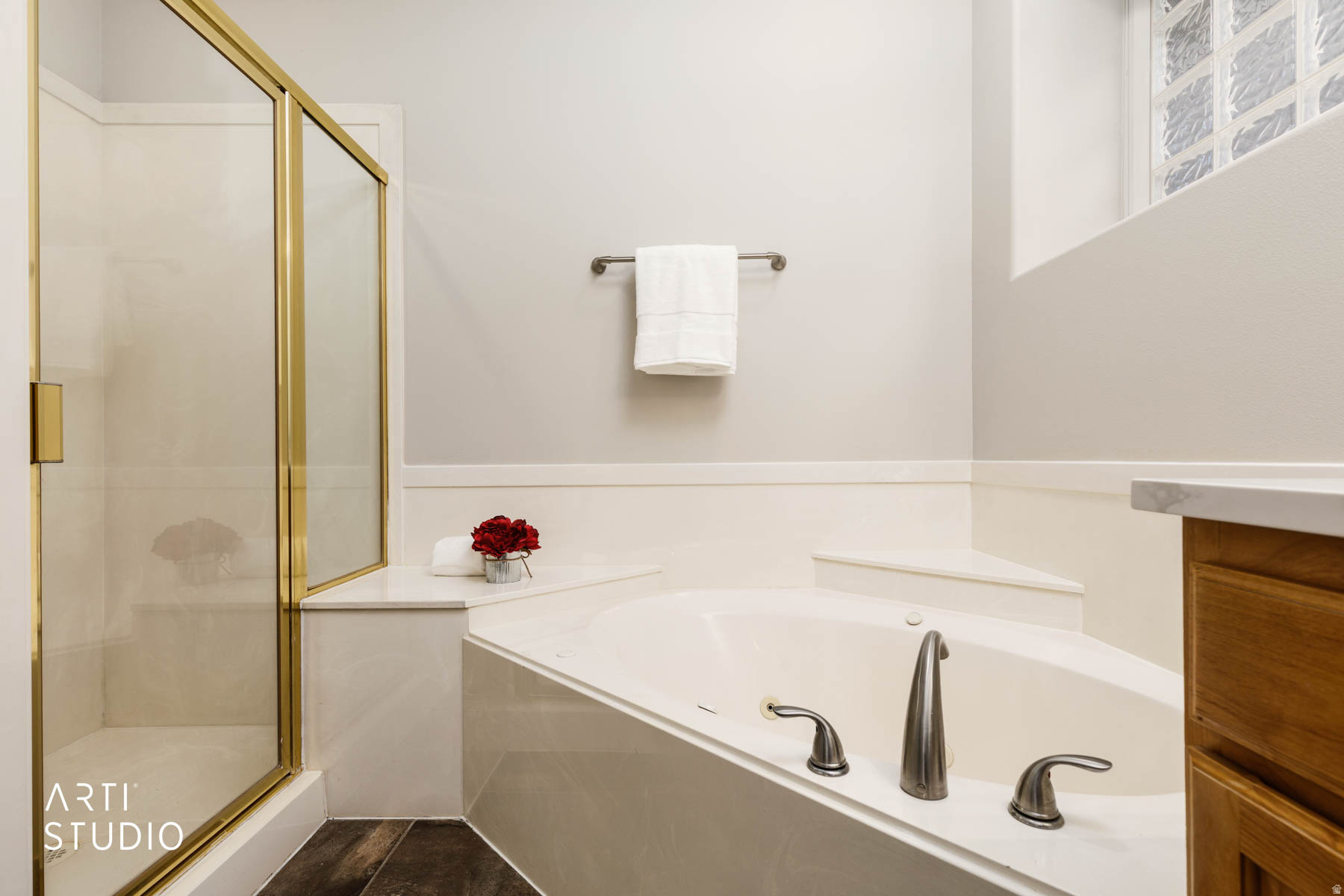 MIRAGE ESTATES - Residential