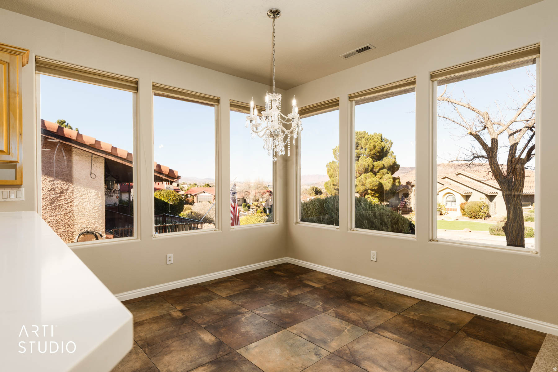 MIRAGE ESTATES - Residential