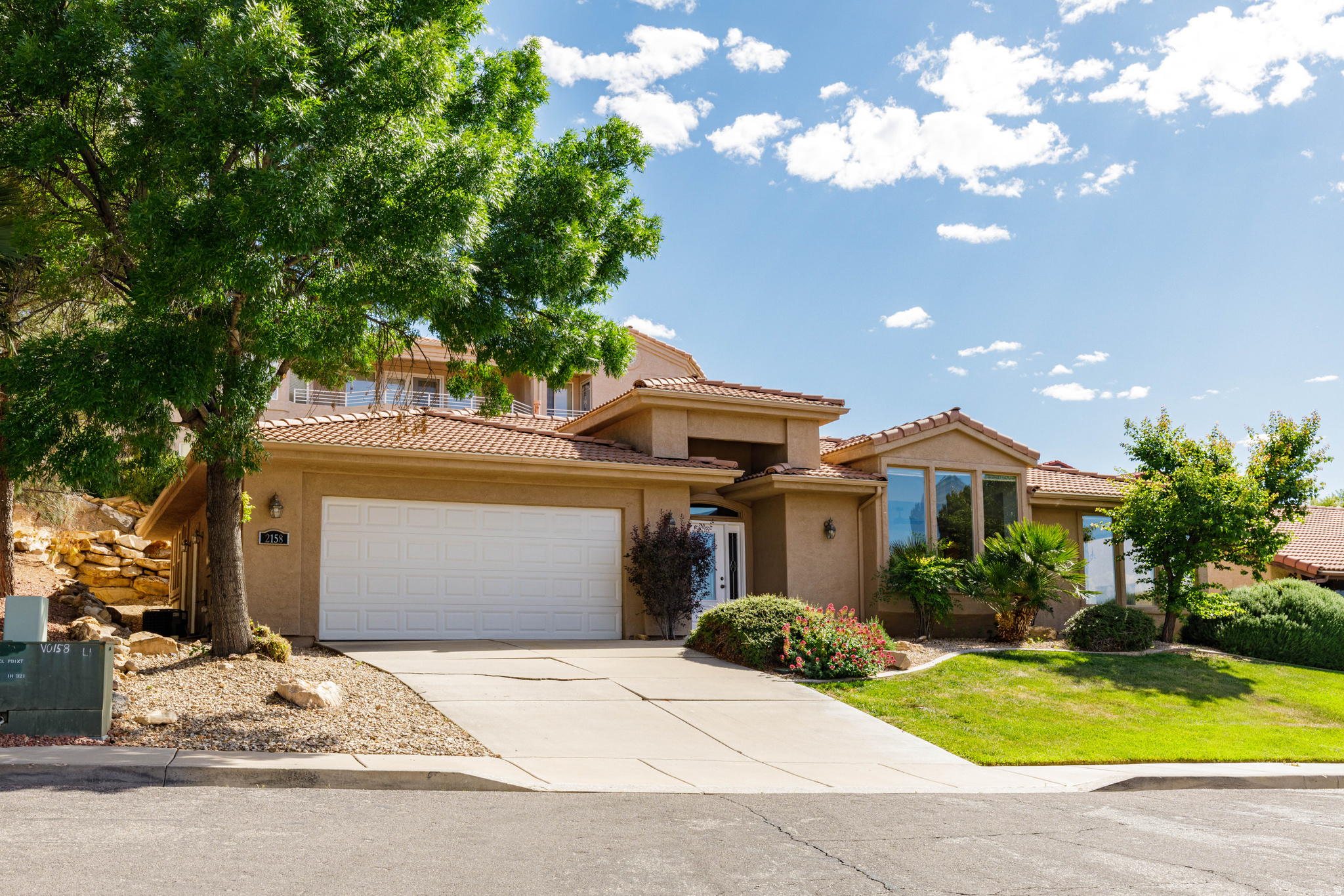 MIRAGE ESTATES - Residential