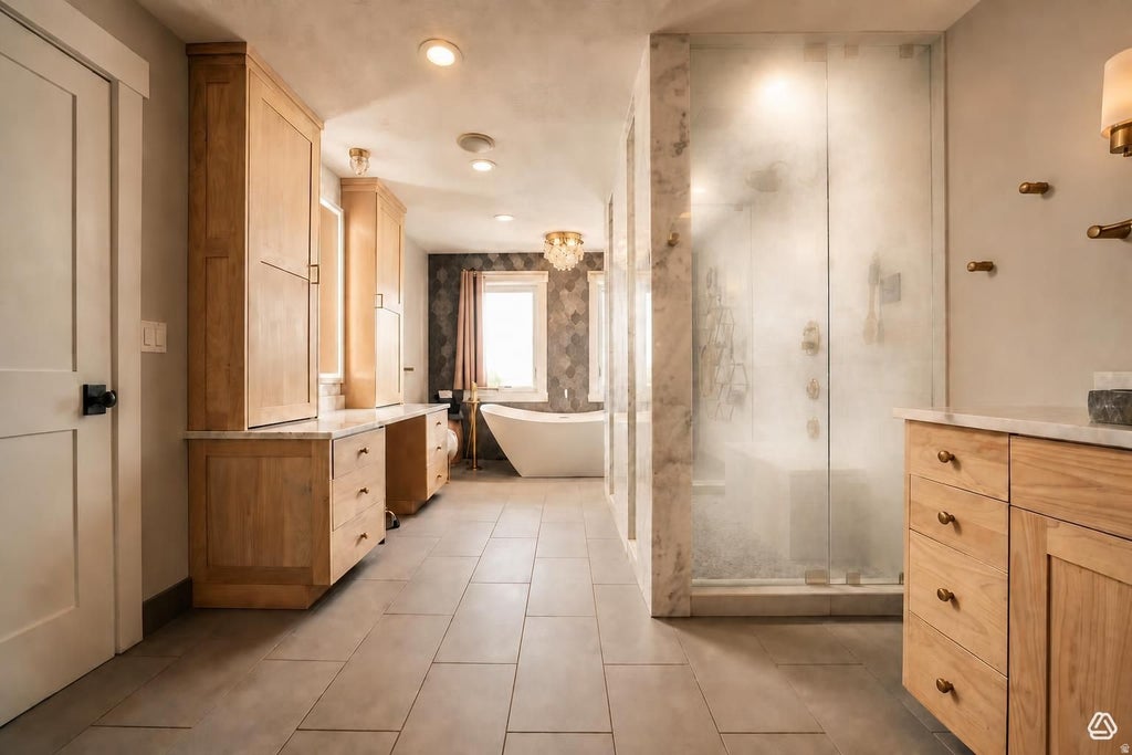 Photo of 667 WILDFLOWER CIR, North Salt Lake, UT 84054 (MLS # 2184284)