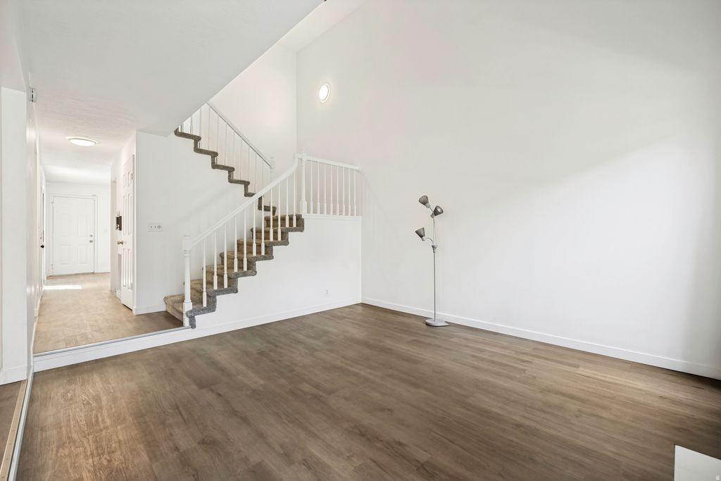 Photo of 8736 S OAKWOOD PARK CIR, Sandy, UT 84094 (MLS # 2167852)