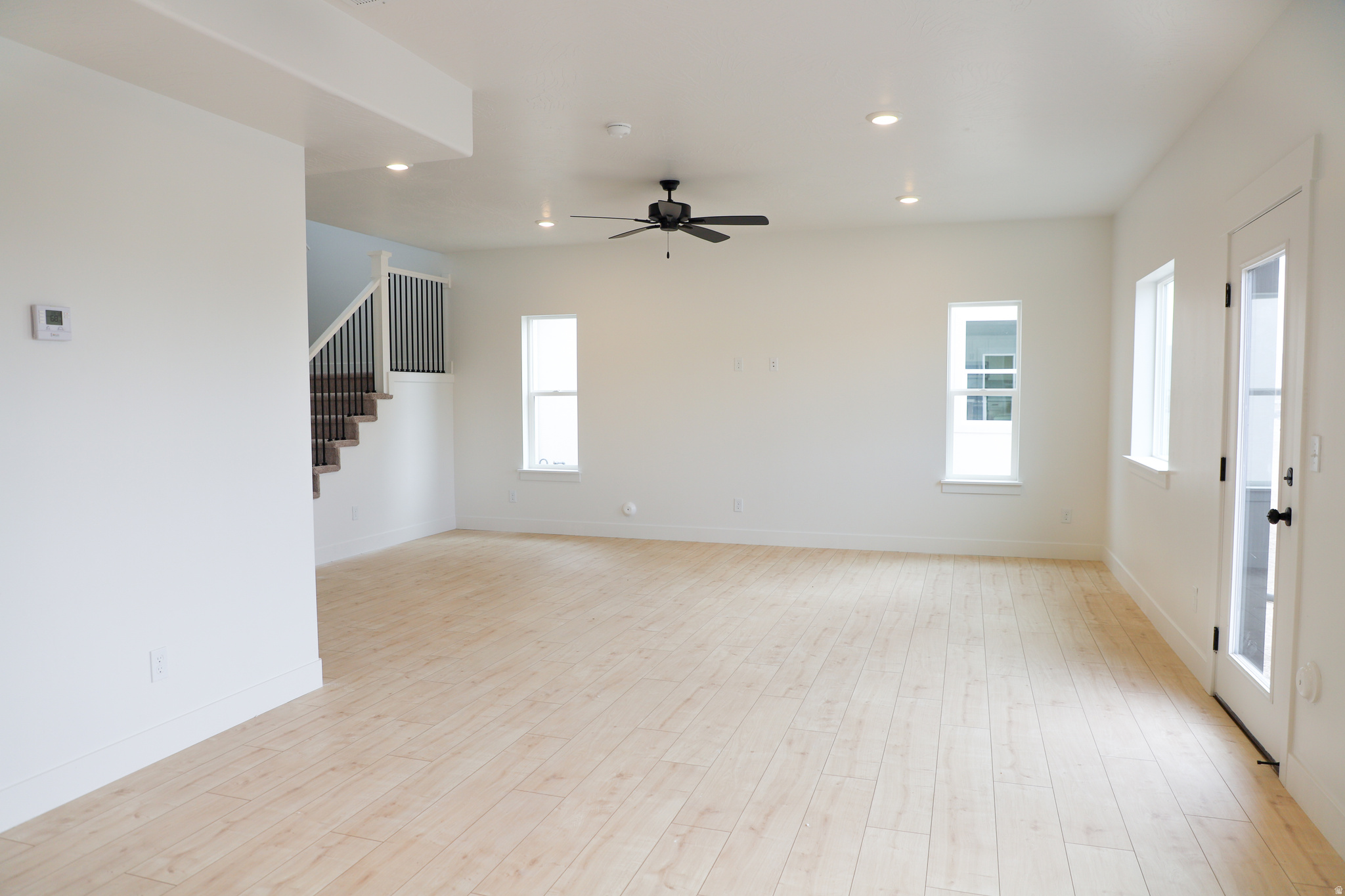 SALEM FIELDS - Residential