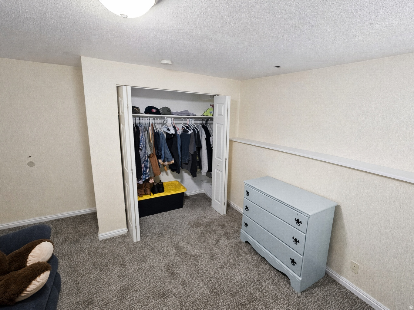 BLOOMINGTON ACRES - Residential