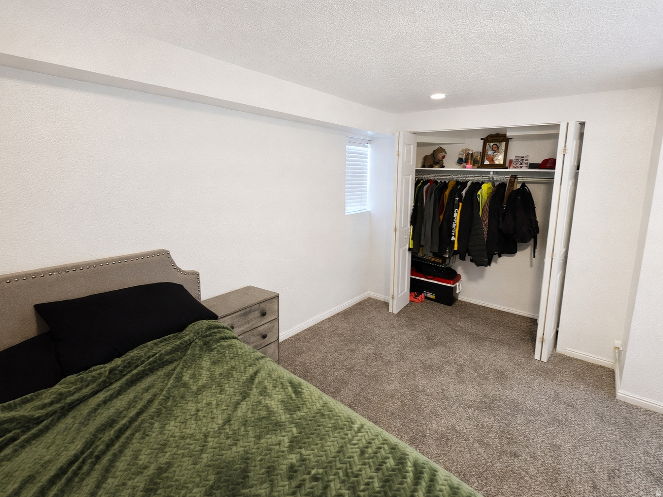 BLOOMINGTON ACRES - Residential