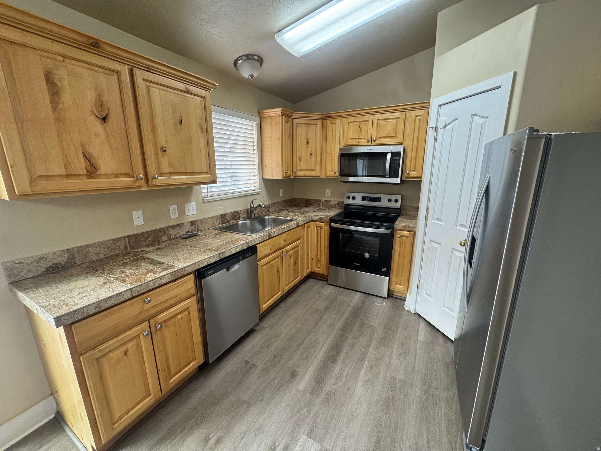 MILLCREEK ESTATES - Residential