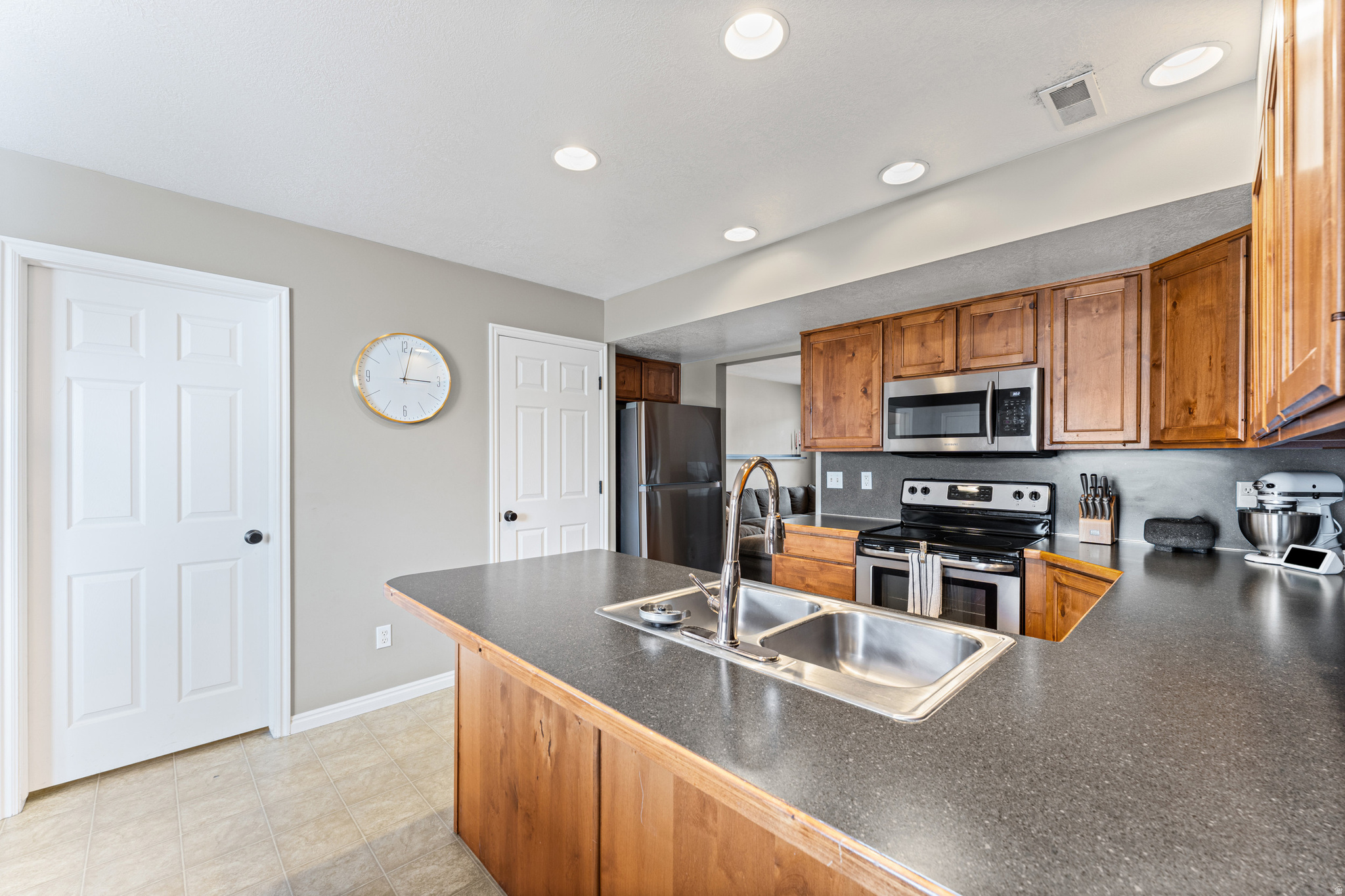 BRIER RIDGE - Residential