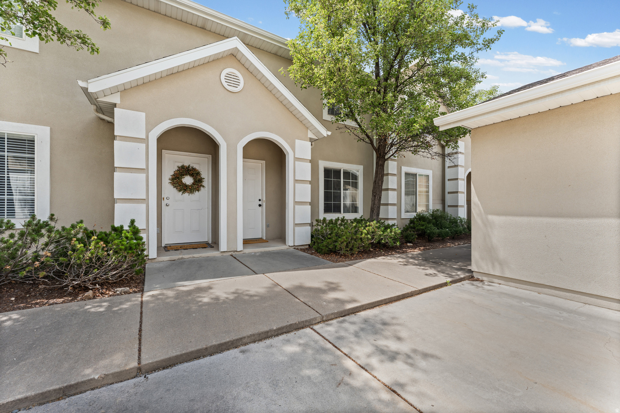 BRIER RIDGE - Residential
