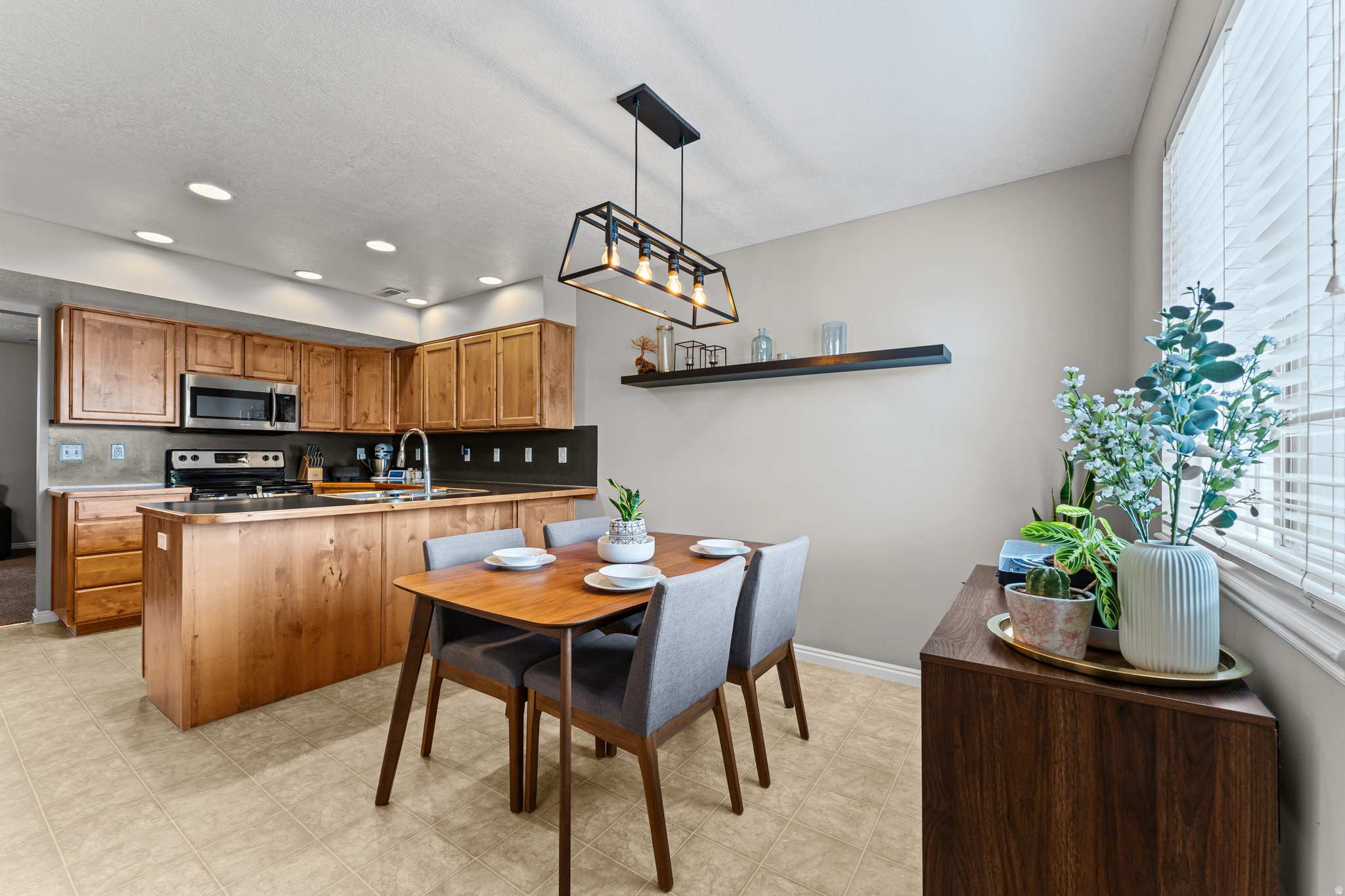 BRIER RIDGE - Residential