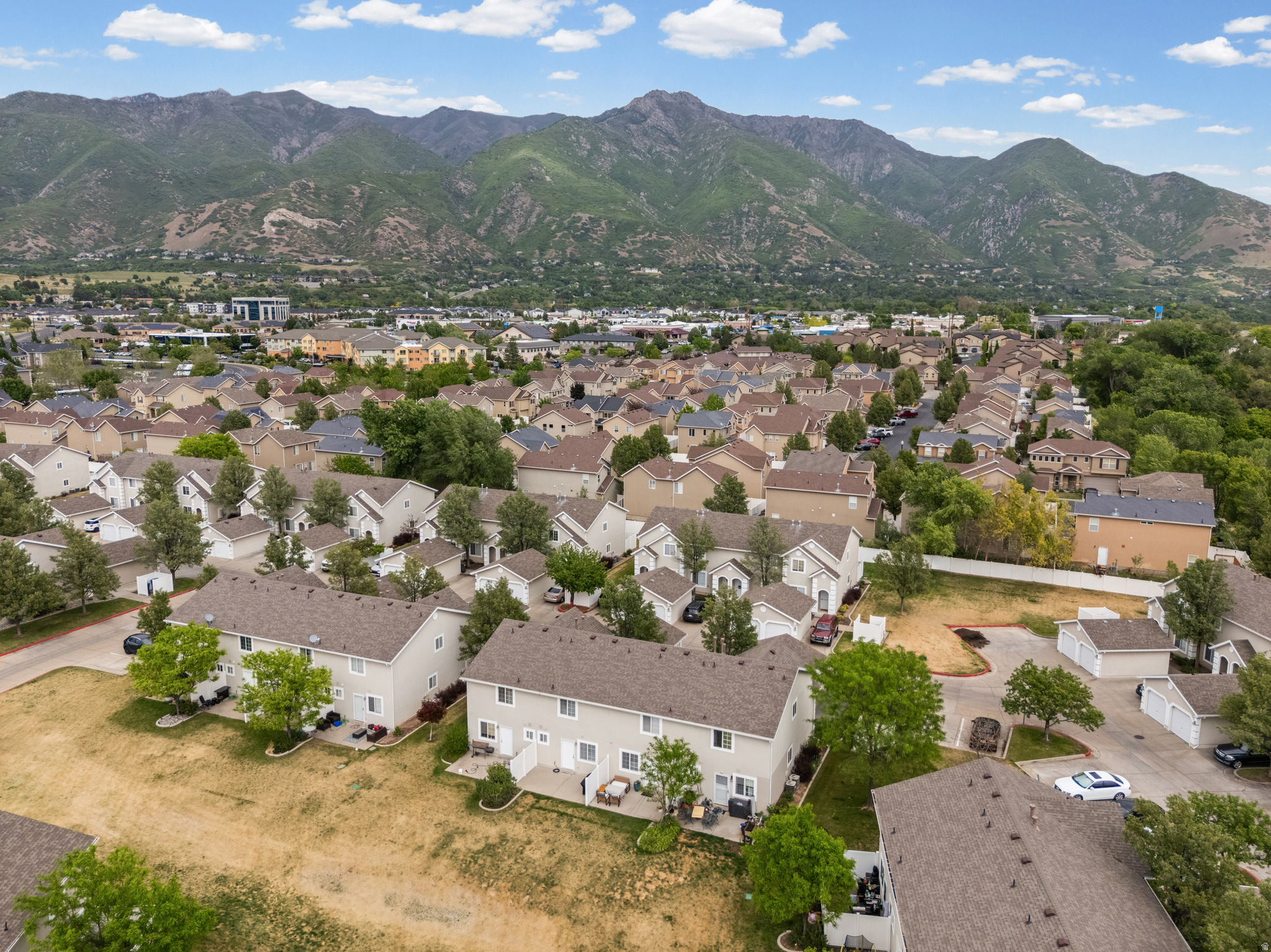 BRIER RIDGE - Residential