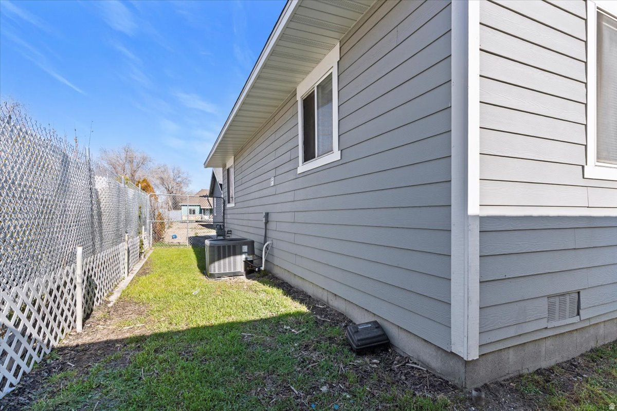 BURLINGTON - Residential