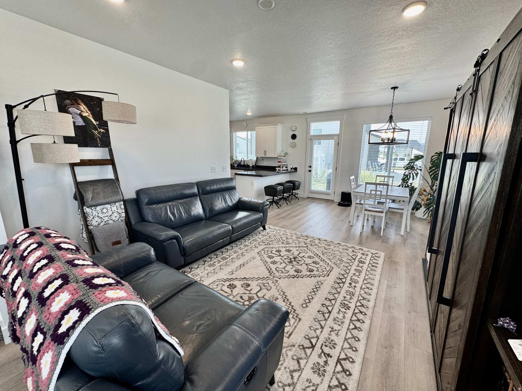 LAKESHORE LANDING - Residential