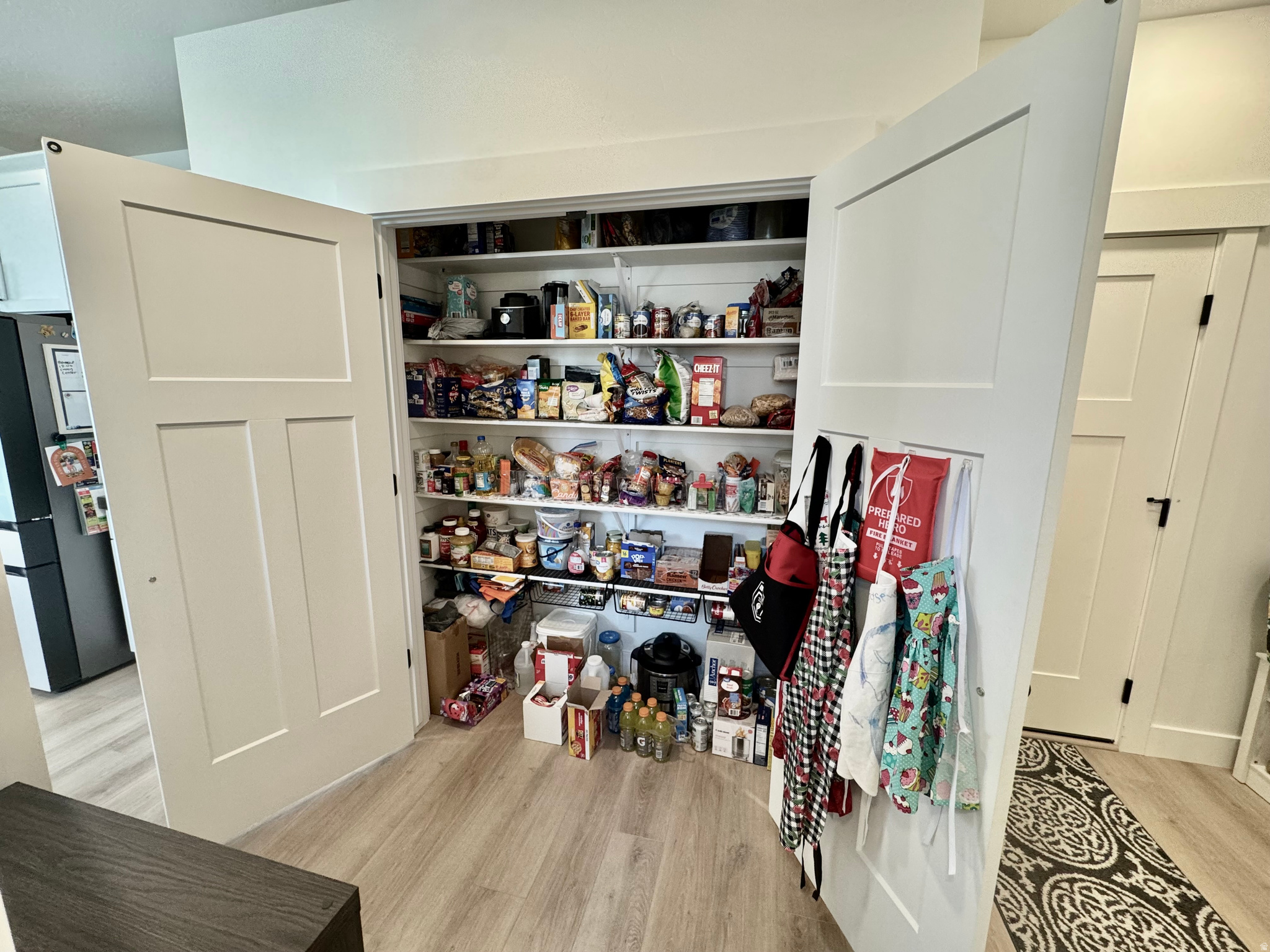 LAKESHORE LANDING - Residential