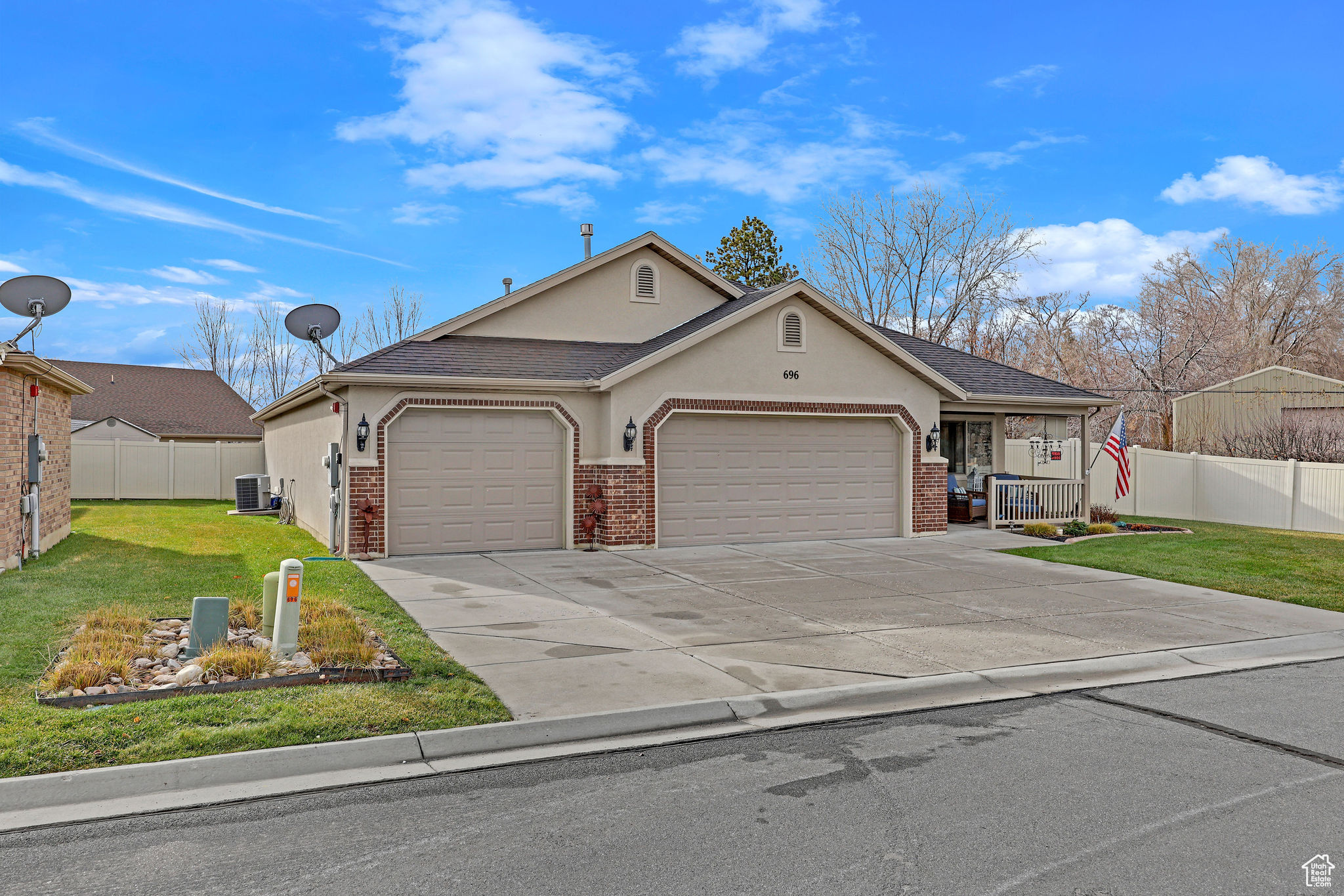 696 E 75, Layton, Utah image 2