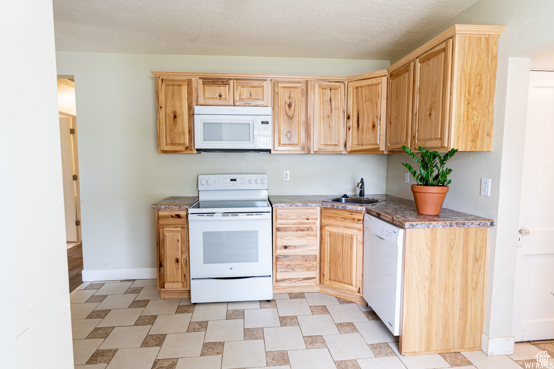 260 W 300, Hyrum, Utah image 5