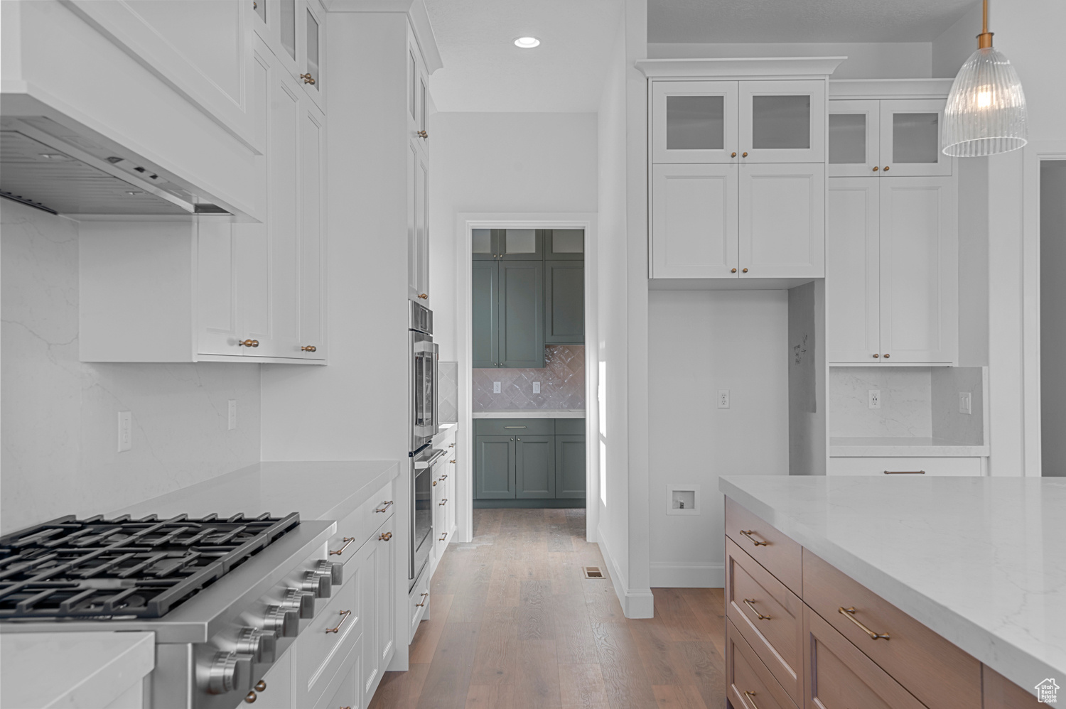 CRESTED PEAKS 12 - Residential