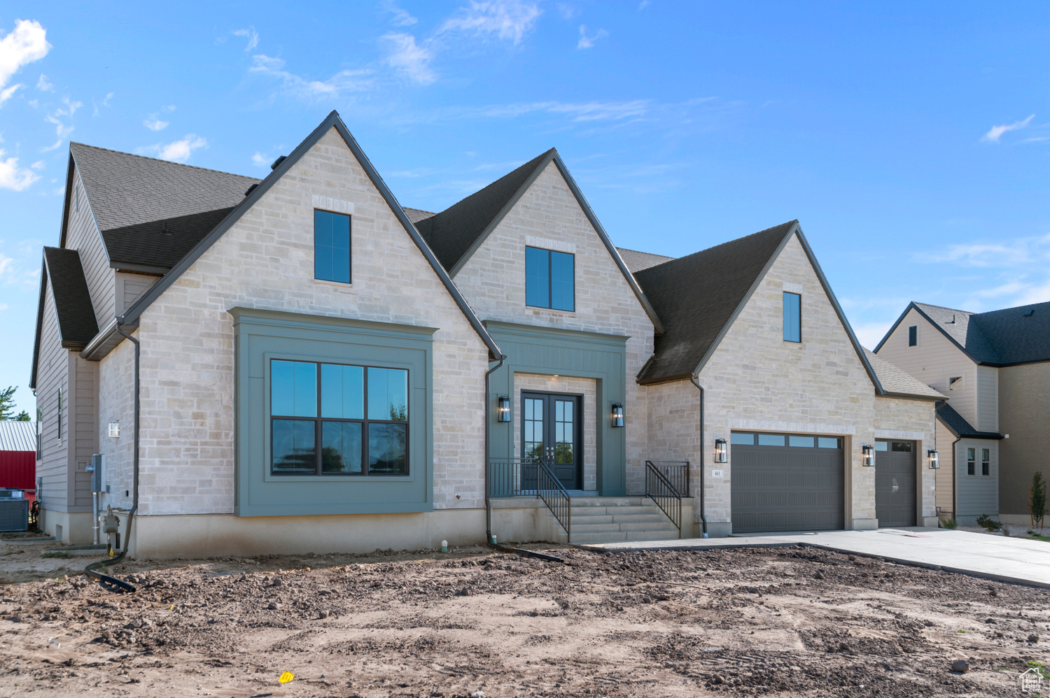 CRESTED PEAKS 12 - Residential