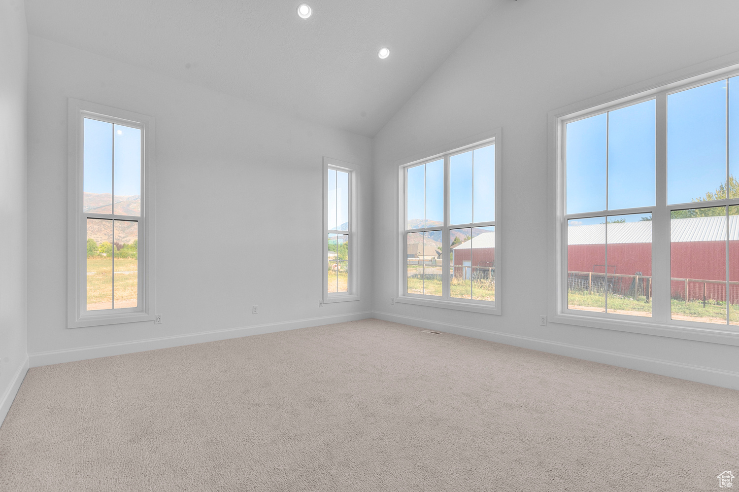 CRESTED PEAKS 12 - Residential