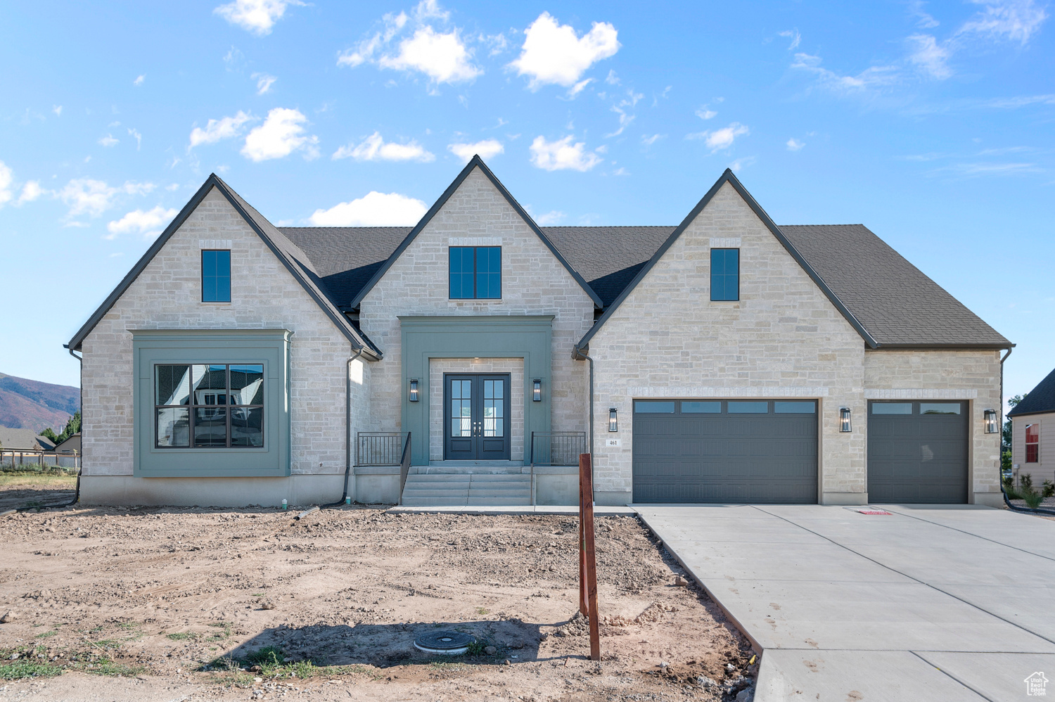 CRESTED PEAKS 12 - Residential