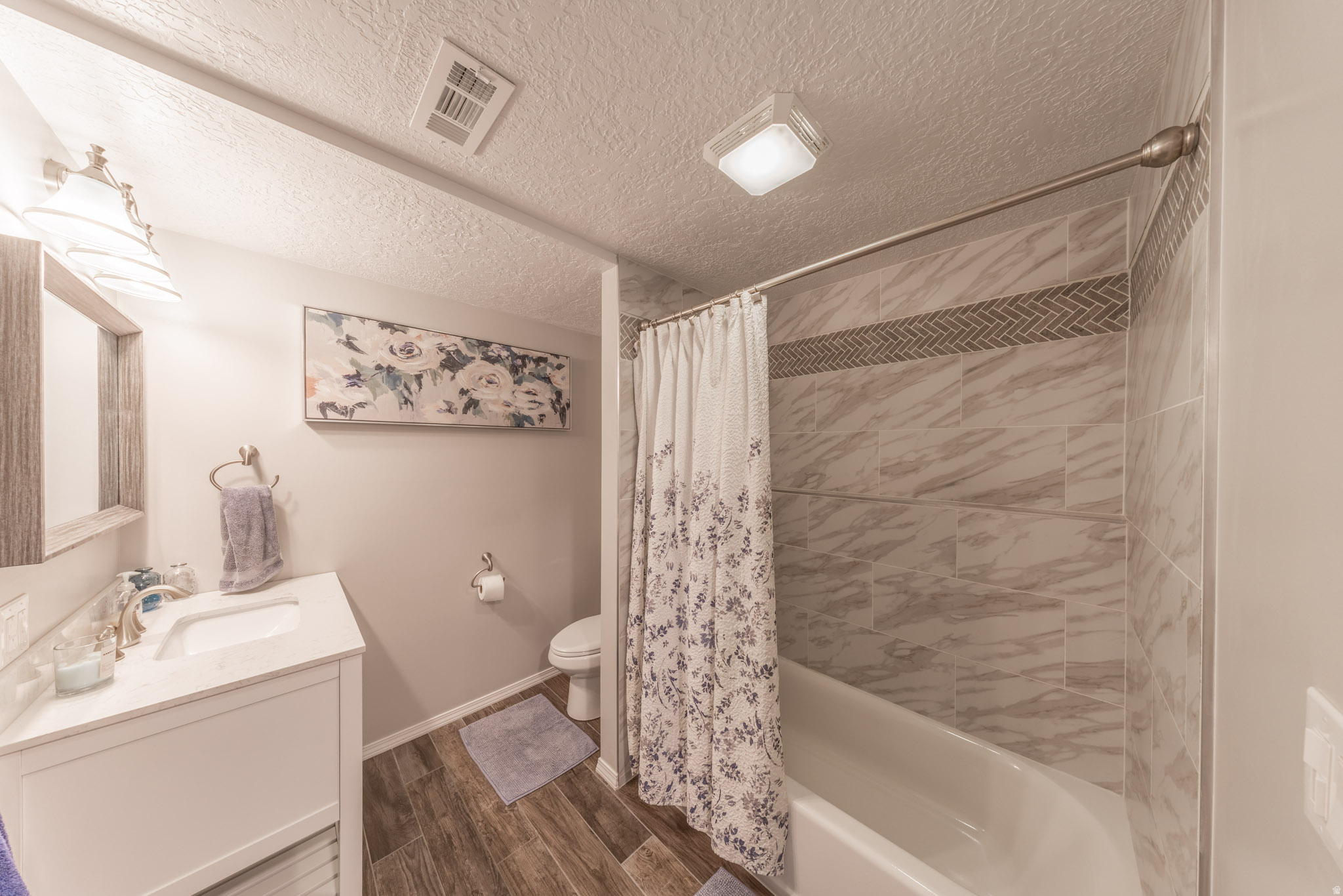 PLEASANT HILLS - Residential