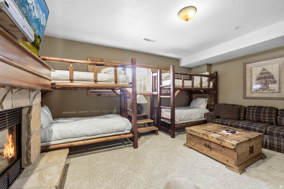 CANYON CROSSING CONDO - Residential
