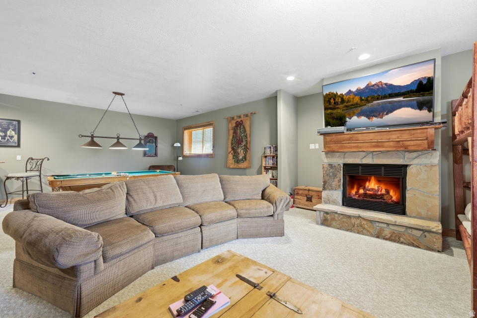 CANYON CROSSING CONDO - Residential