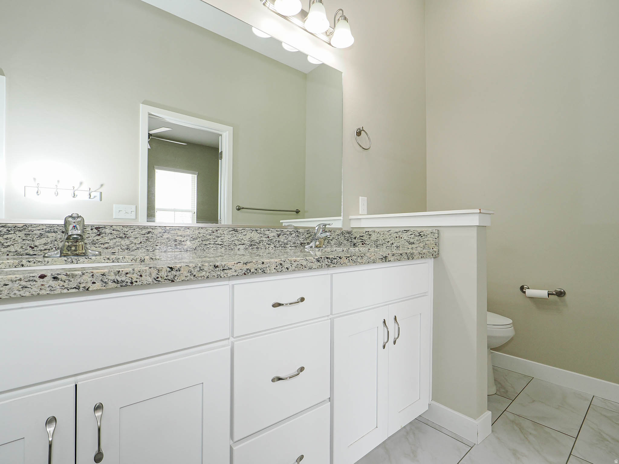 DAYBREAK - Residential