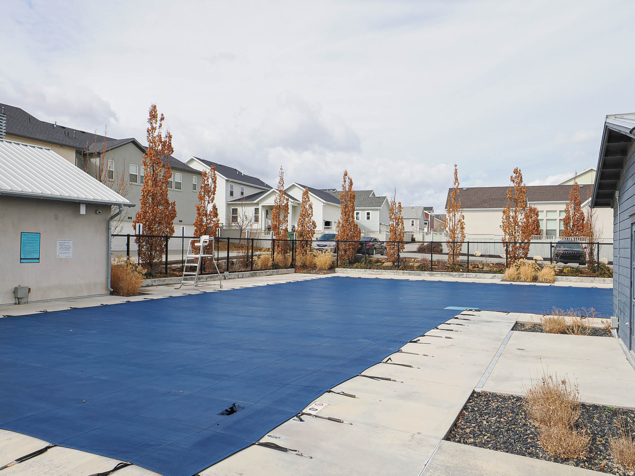 DAYBREAK - Residential