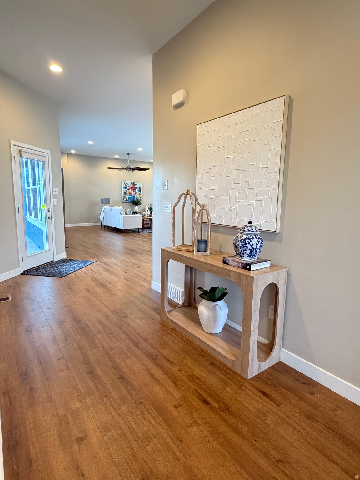 DAYBREAK - Residential