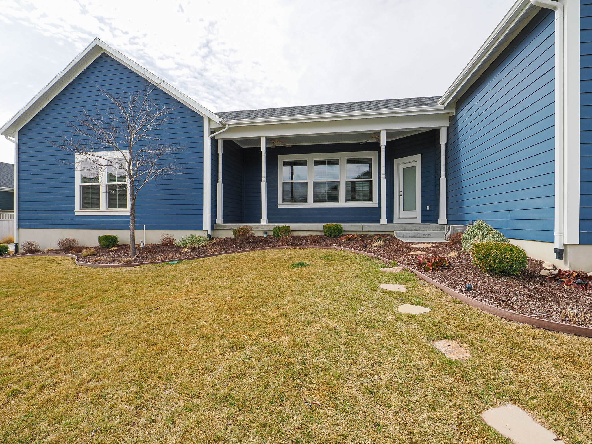 DAYBREAK - Residential