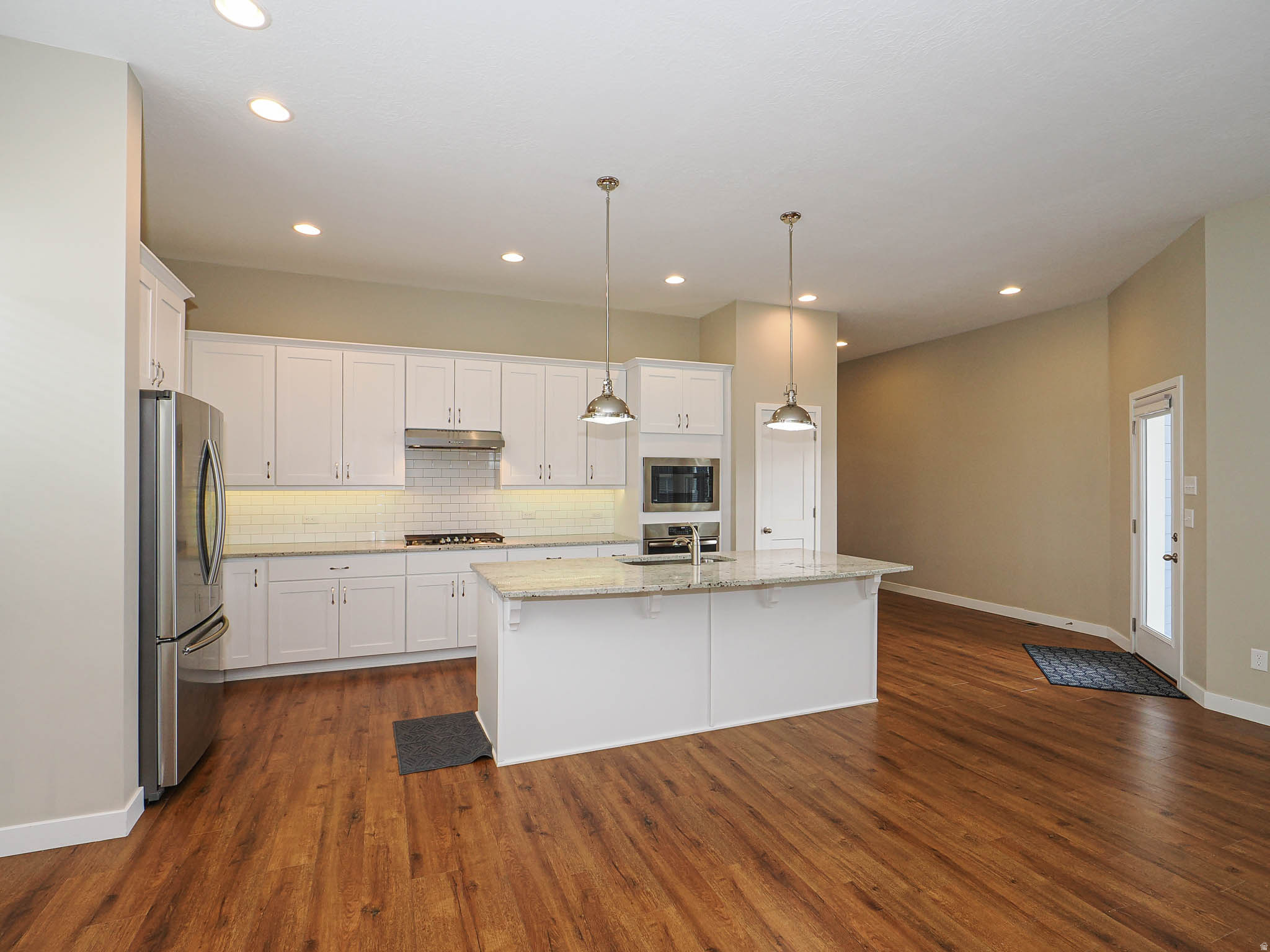 DAYBREAK - Residential