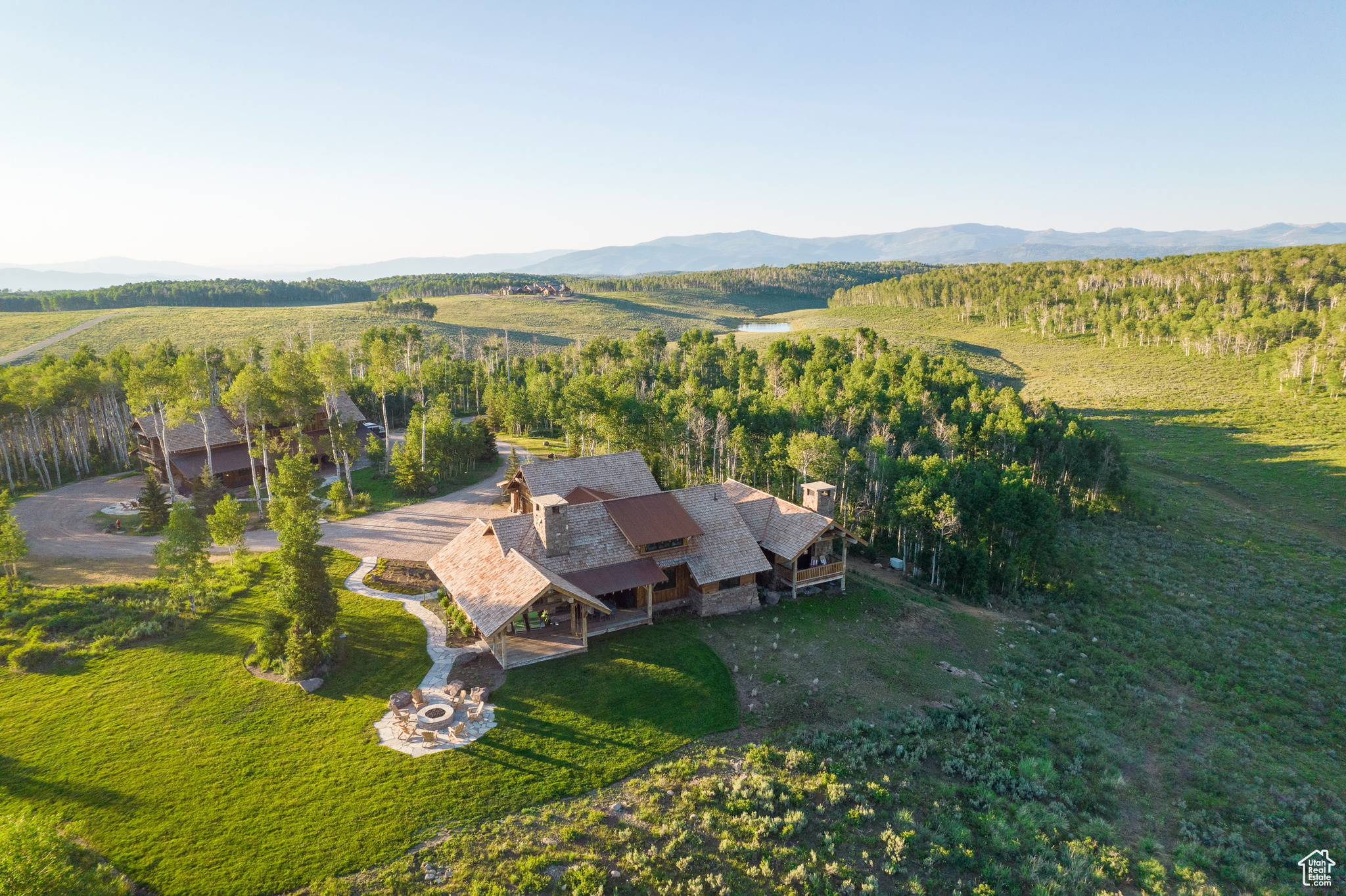 WOLF CREEK - Residential