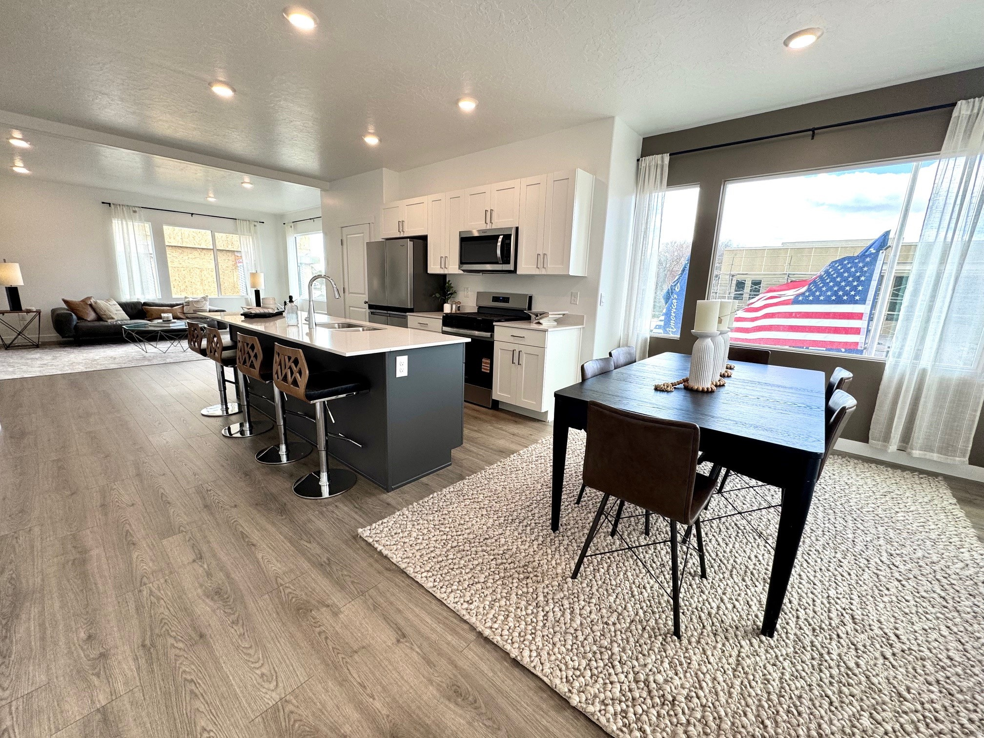 MIDTOWN VILLAGE - Residential