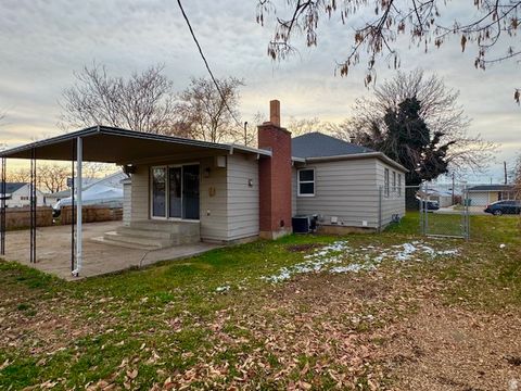 Tiny photo for 702 N COWLEY ST, Layton, UT 84041 (MLS # 2125880)