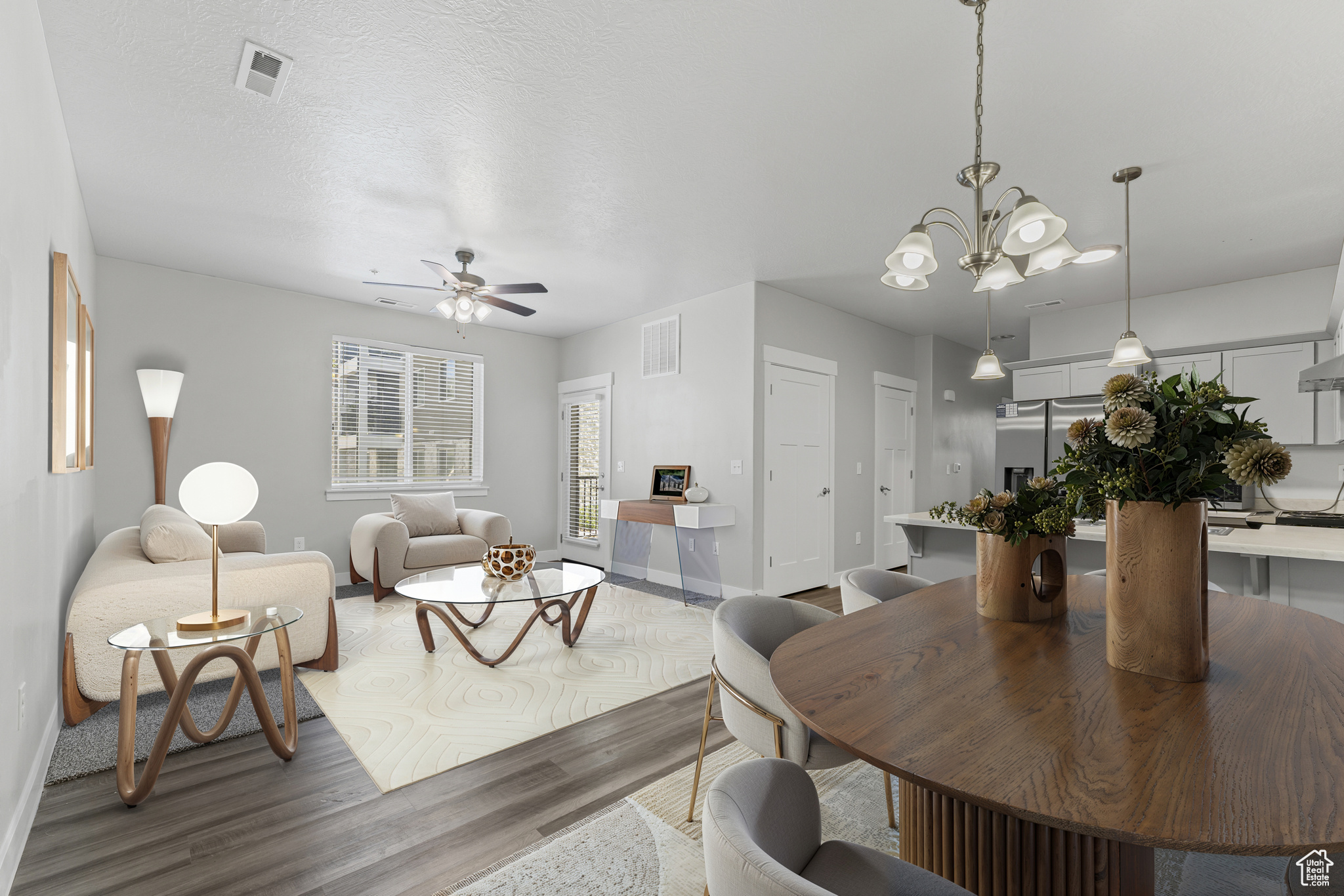 TIMP POINT CONDO - Residential