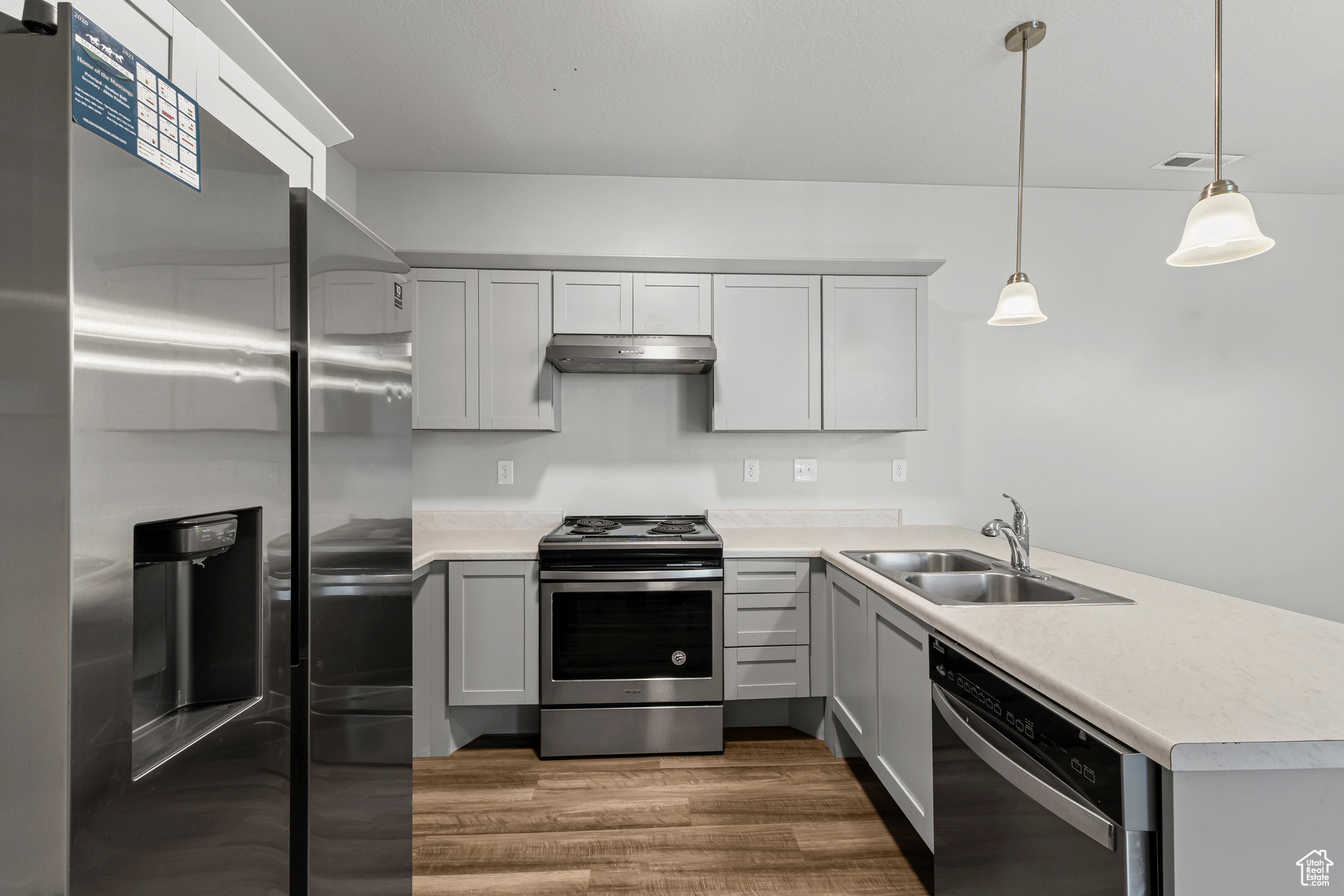 TIMP POINT CONDO - Residential