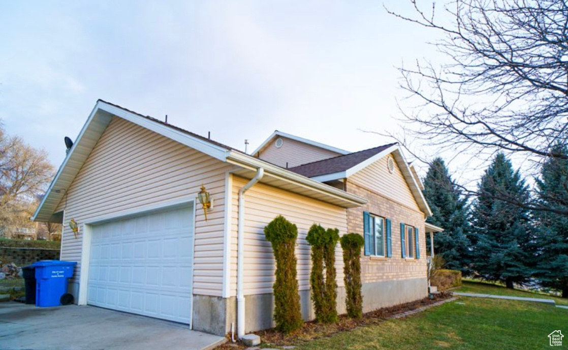 398 S 900, Smithfield, Utah image 2