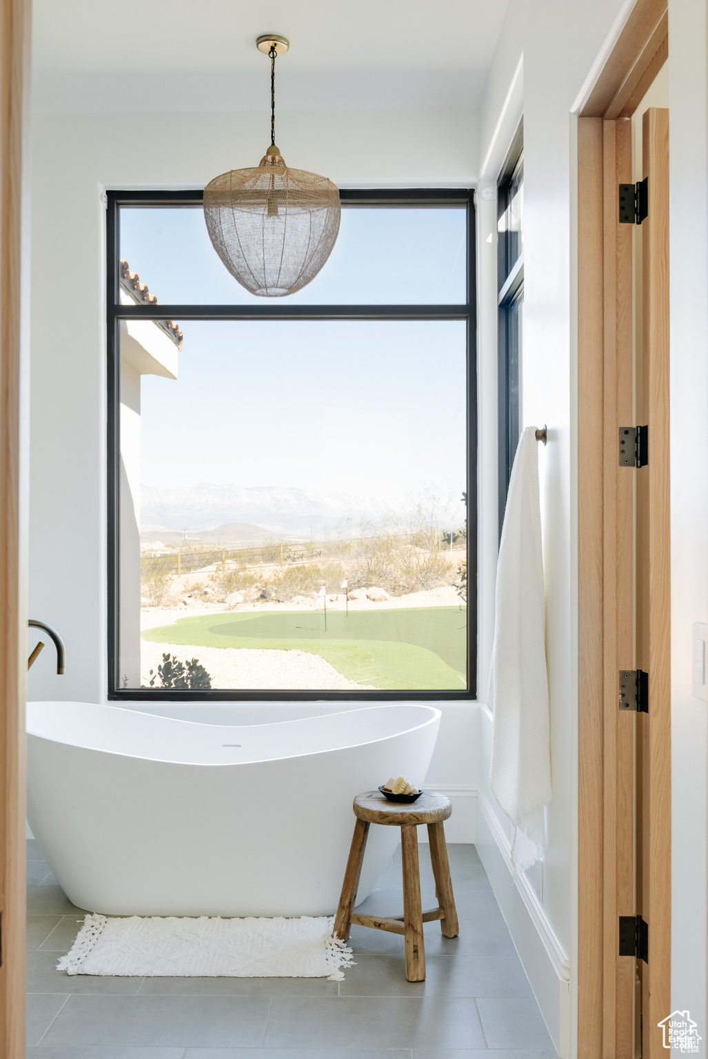 MOCCASIN FLATS - Residential