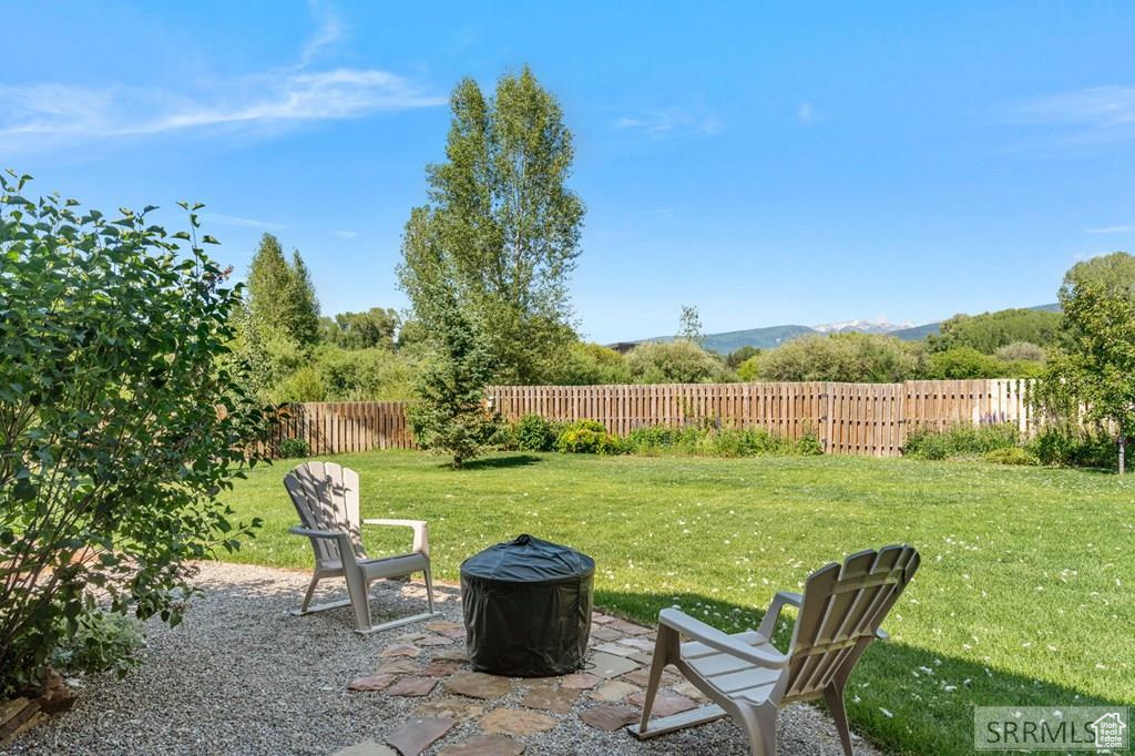 RASPBERRY PATCH ESTATES - Residential