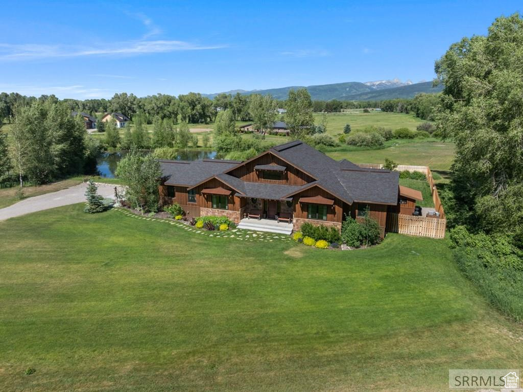 RASPBERRY PATCH ESTATES - Residential