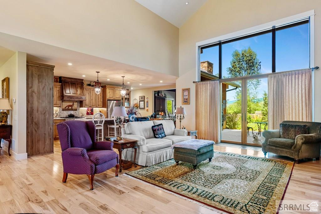 RASPBERRY PATCH ESTATES - Residential