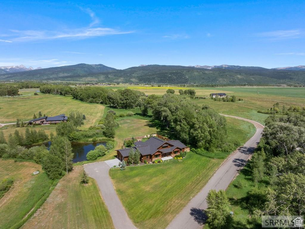 RASPBERRY PATCH ESTATES - Residential