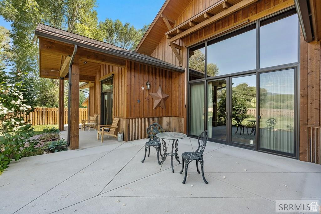 RASPBERRY PATCH ESTATES - Residential