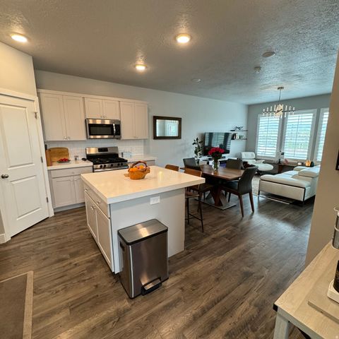 Tiny photo for 1192 S 200 E, Spanish Fork, UT 84660 (MLS # 2157277)