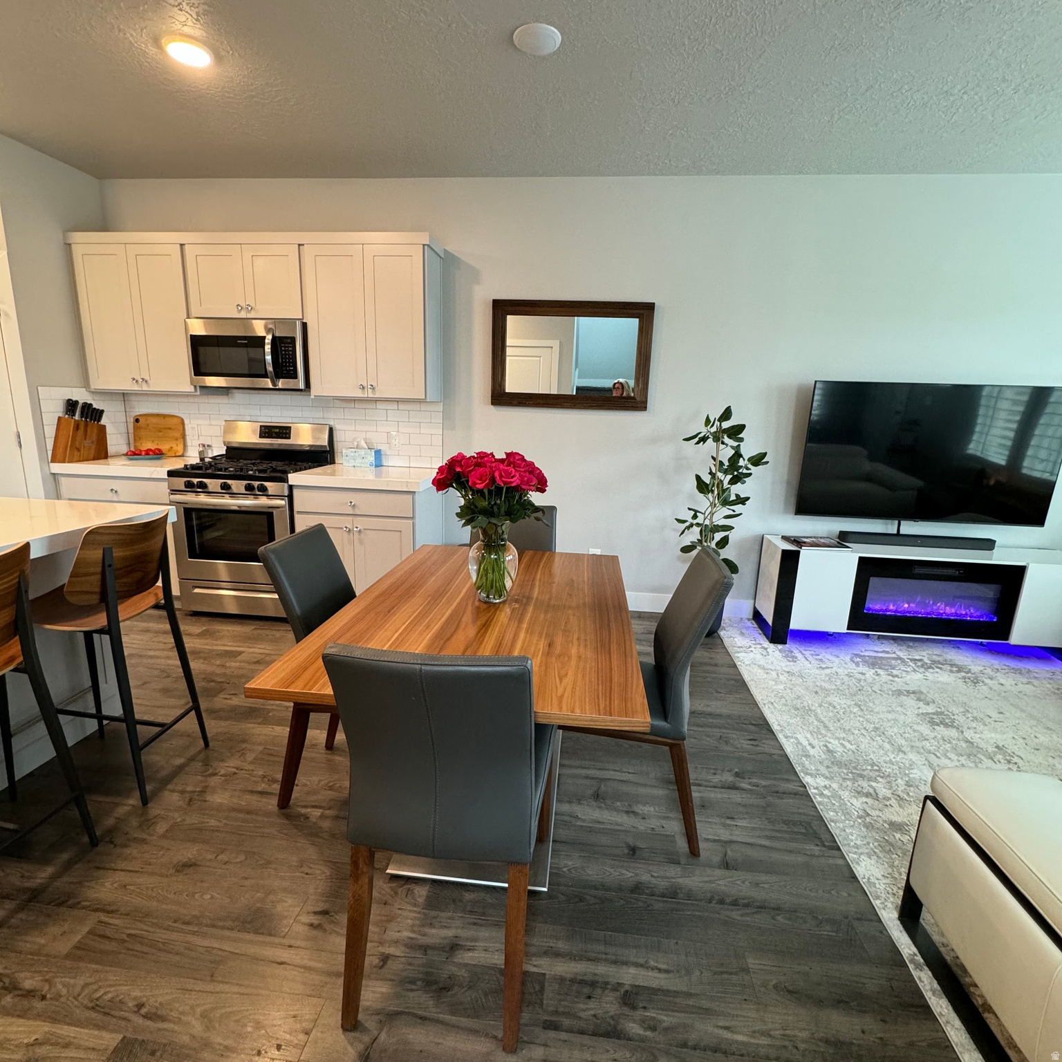 RIVER RUN - Residential