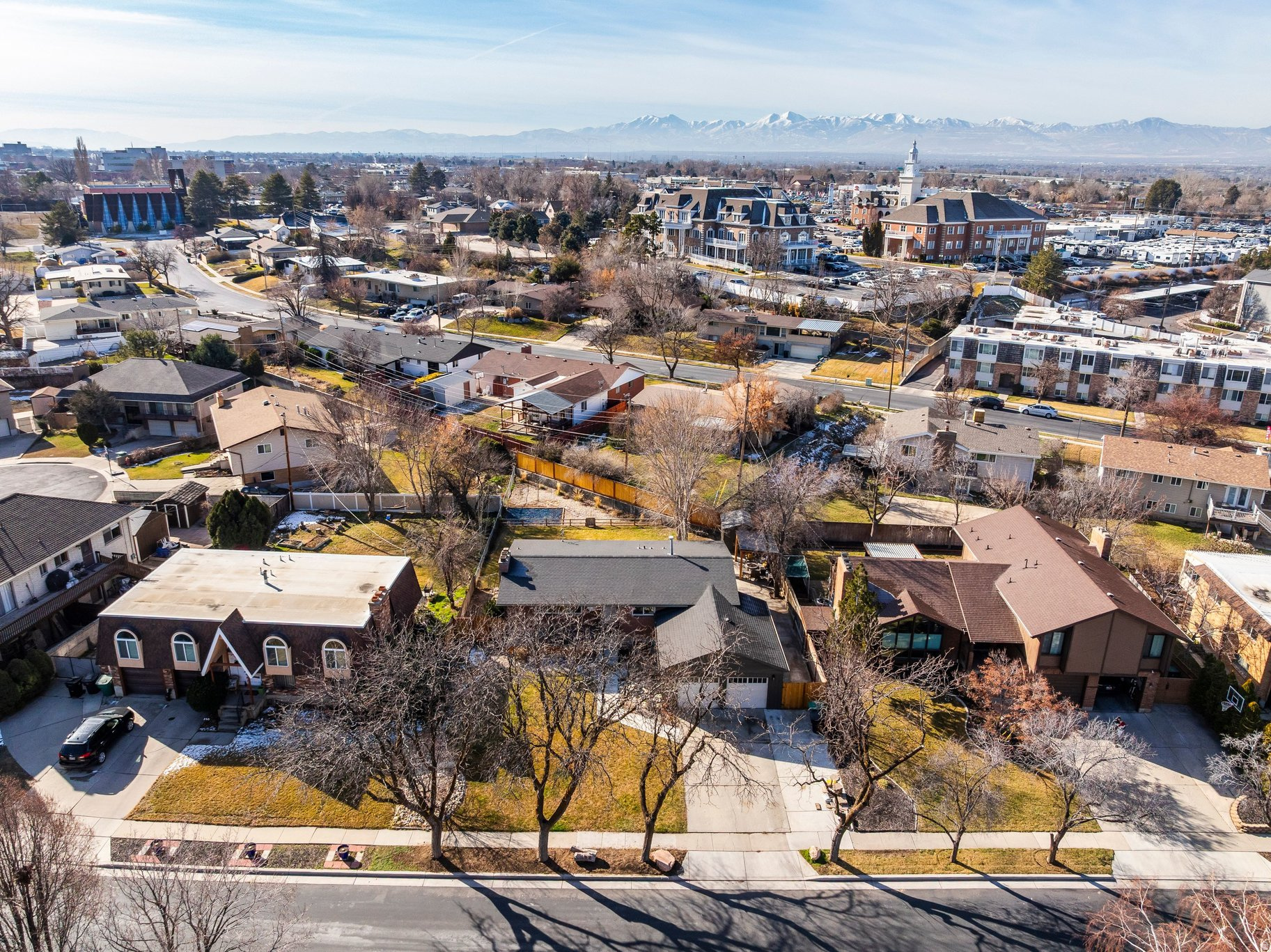 BRAHMAN VALL - Residential