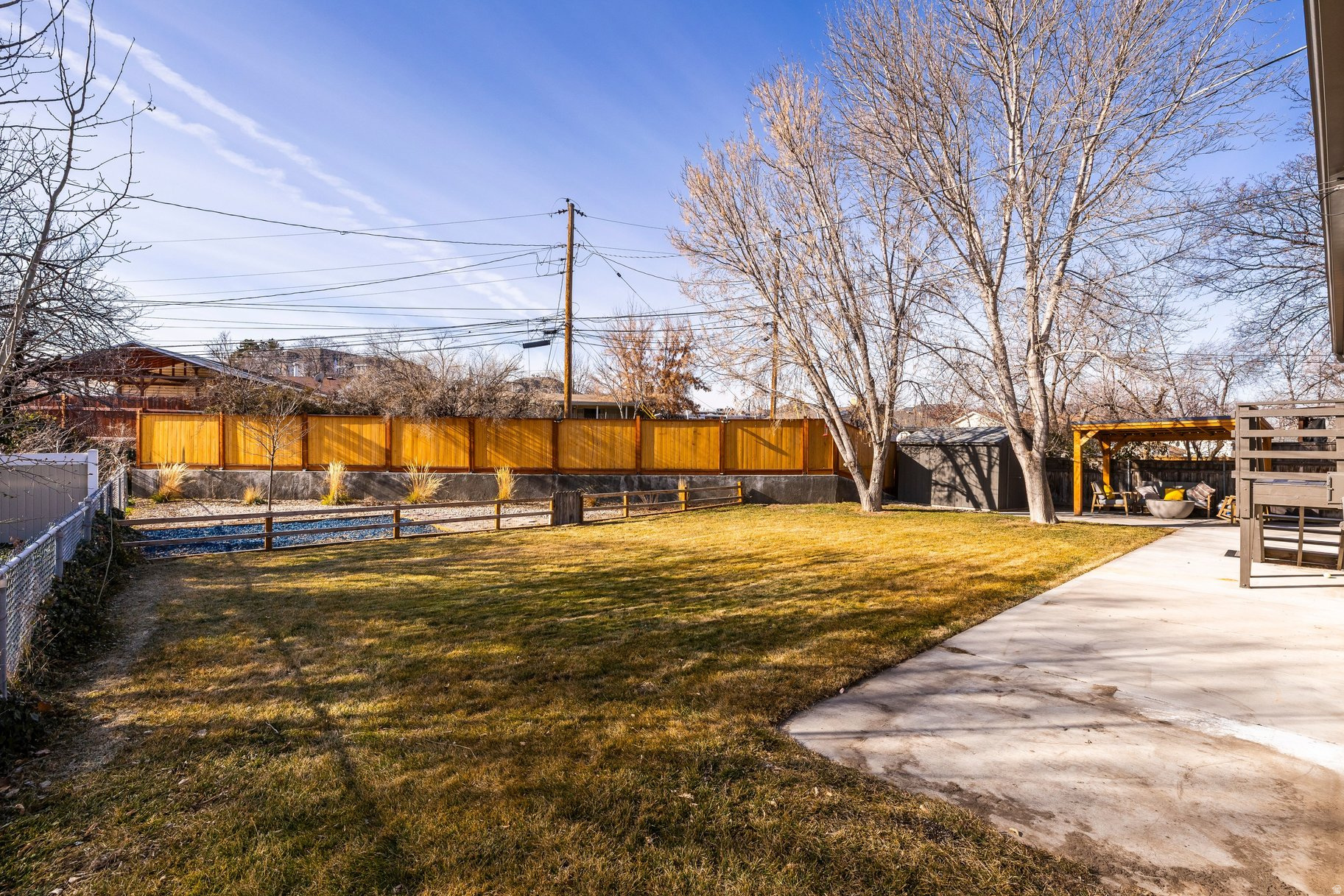 BRAHMAN VALL - Residential