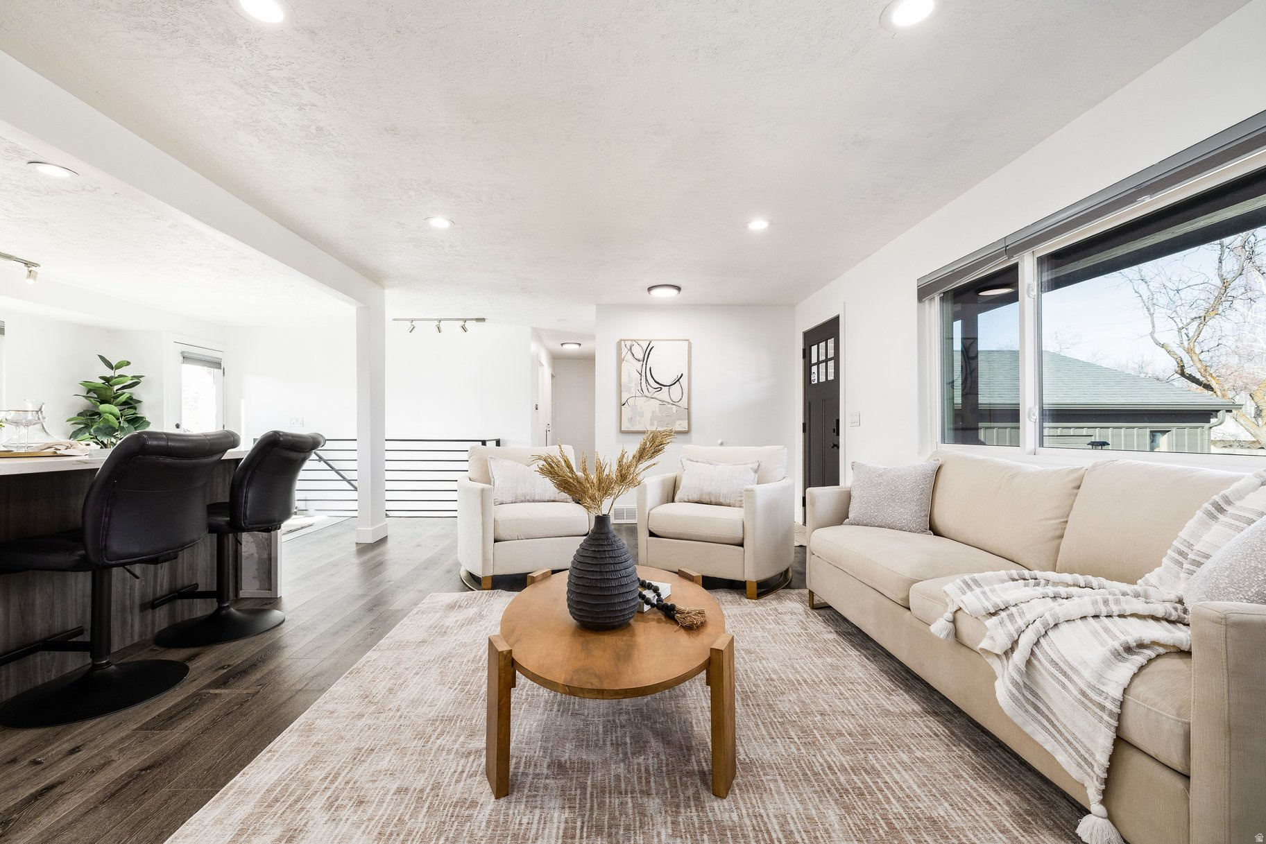 BRAHMAN VALL - Residential